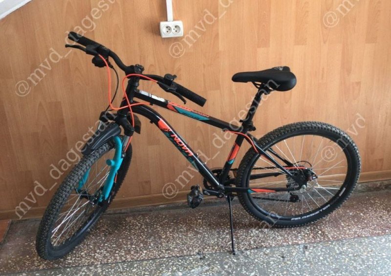 Полицейские Избербаша вернули школьнику похищенный велосипед